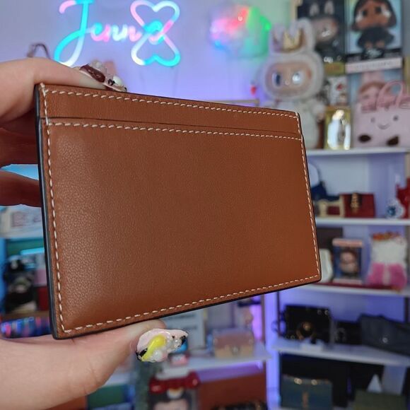 CELINE  Smooth Calfskin Cuir Triomphe Card Holder Tan - Picture 5 of 7